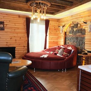 Deluxe Bungalow